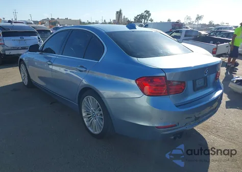 2013 BMW 328I из США, поврежденный, VIN WBA3C1C57DF443344